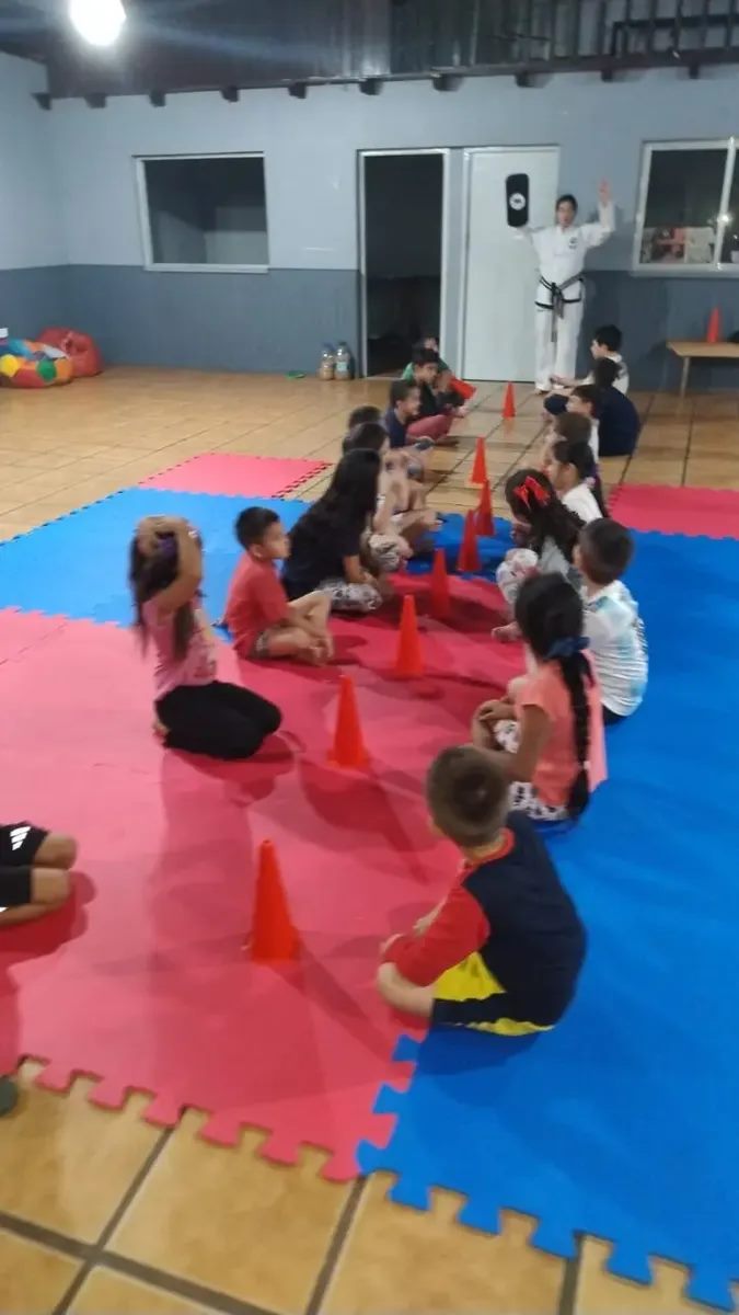 Tatami de colores instalado en clase infantil